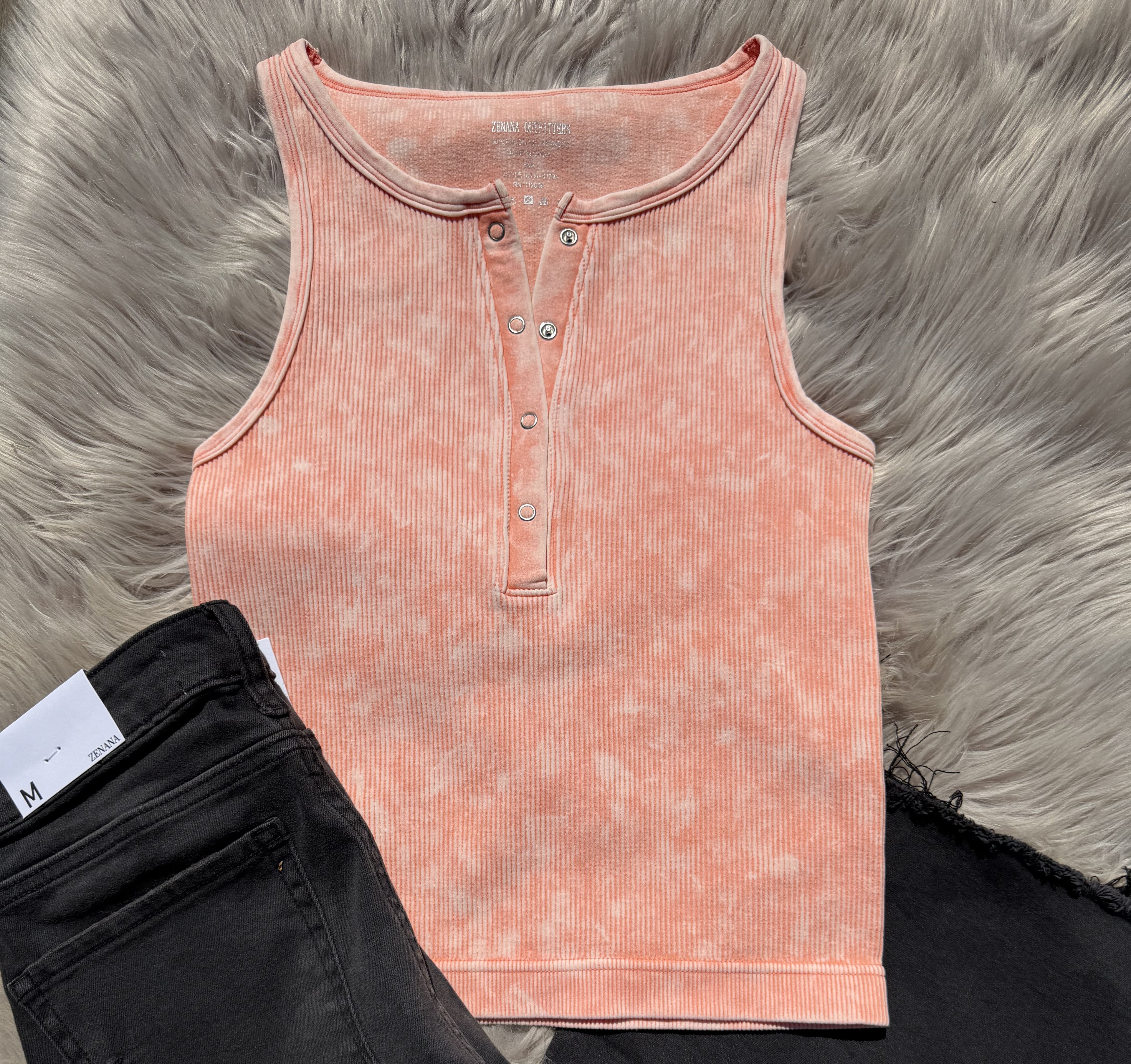 Ribbed Tank