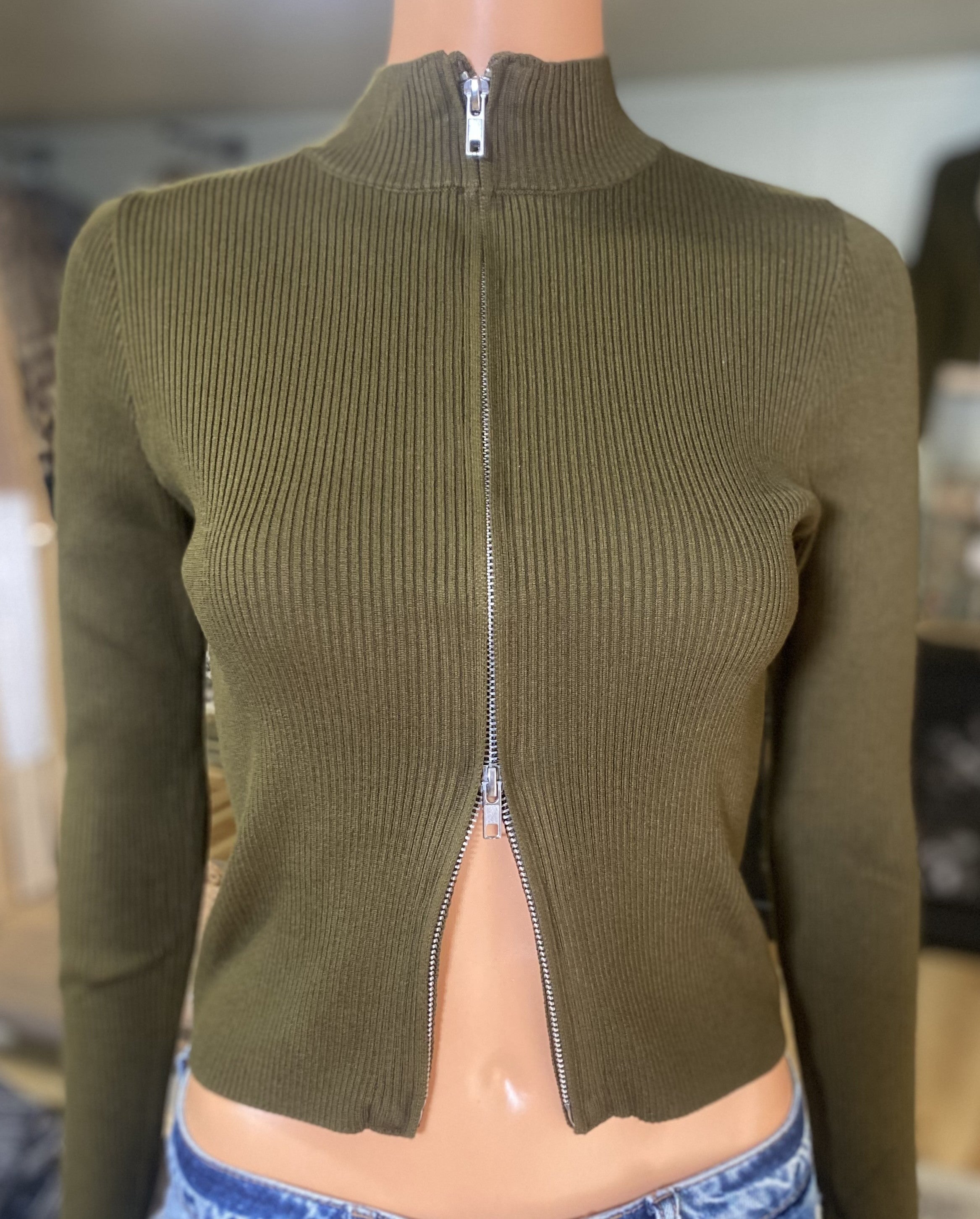 Long Sleeve 2 Way Open Zipper Sweater