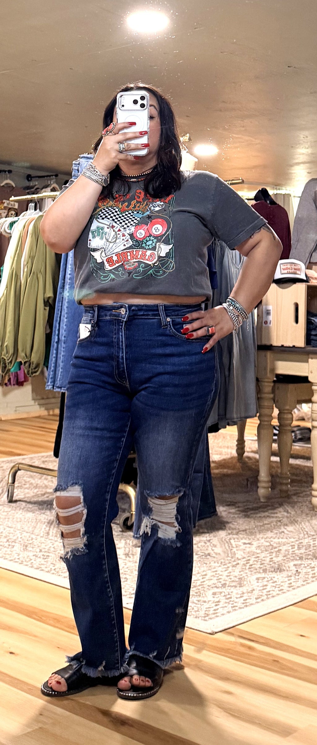 Distressed Knee Cropped Jeans